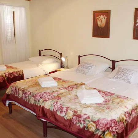 Apartament In 15061