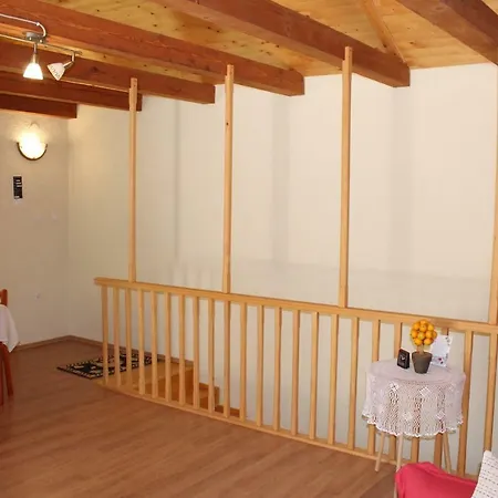 Apartament In 15061 *
