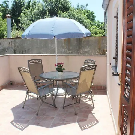 In 15061 Mali Lošinj